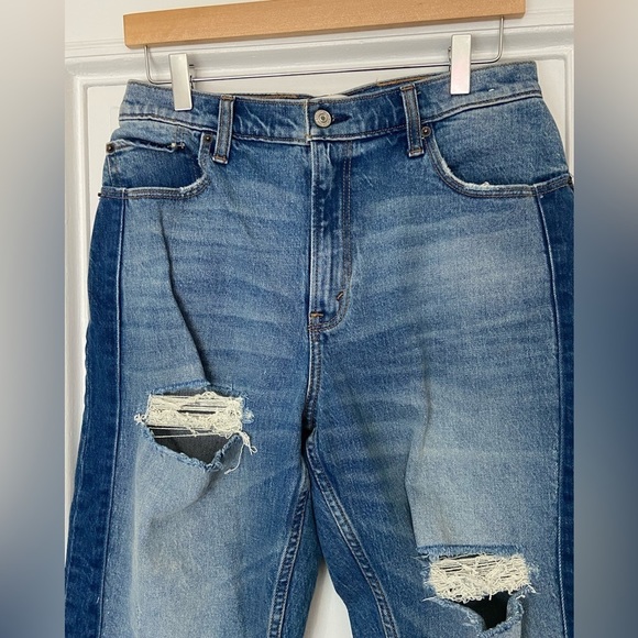 Abercrombie & Fitch The Mom Fit Jeans High Rise Two Tone Distressed 31 / 12 R - Picture 7 of 12